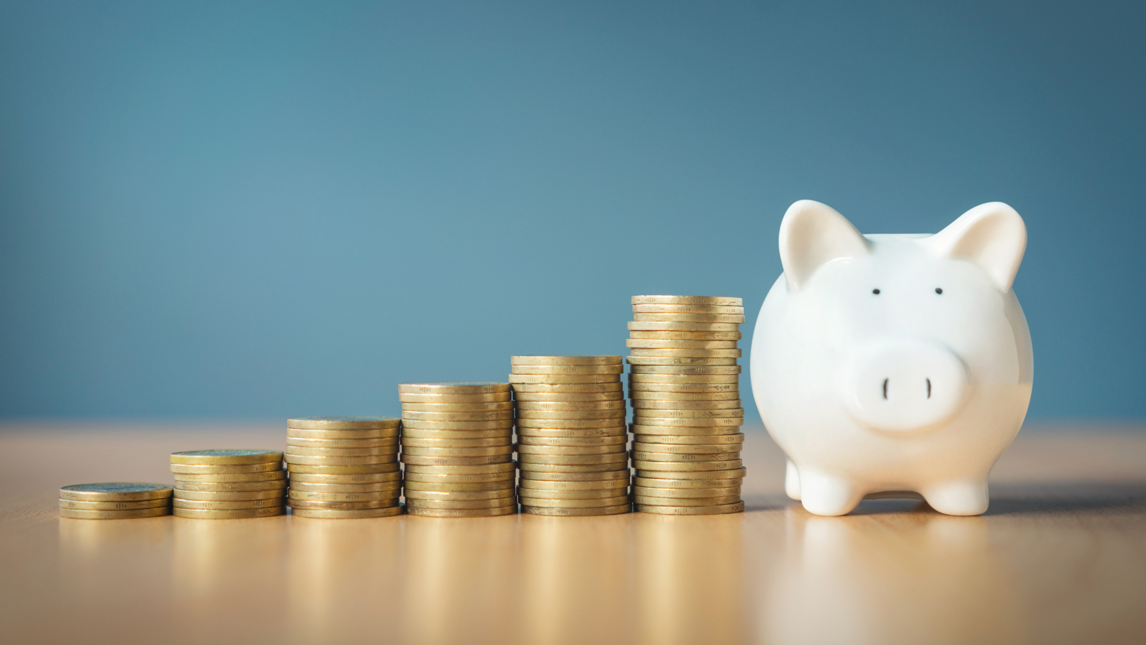 What’s the Difference Between Savings and Investment?